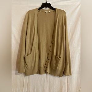 Excellent Condition Gap Small Taupe Color Sweater
